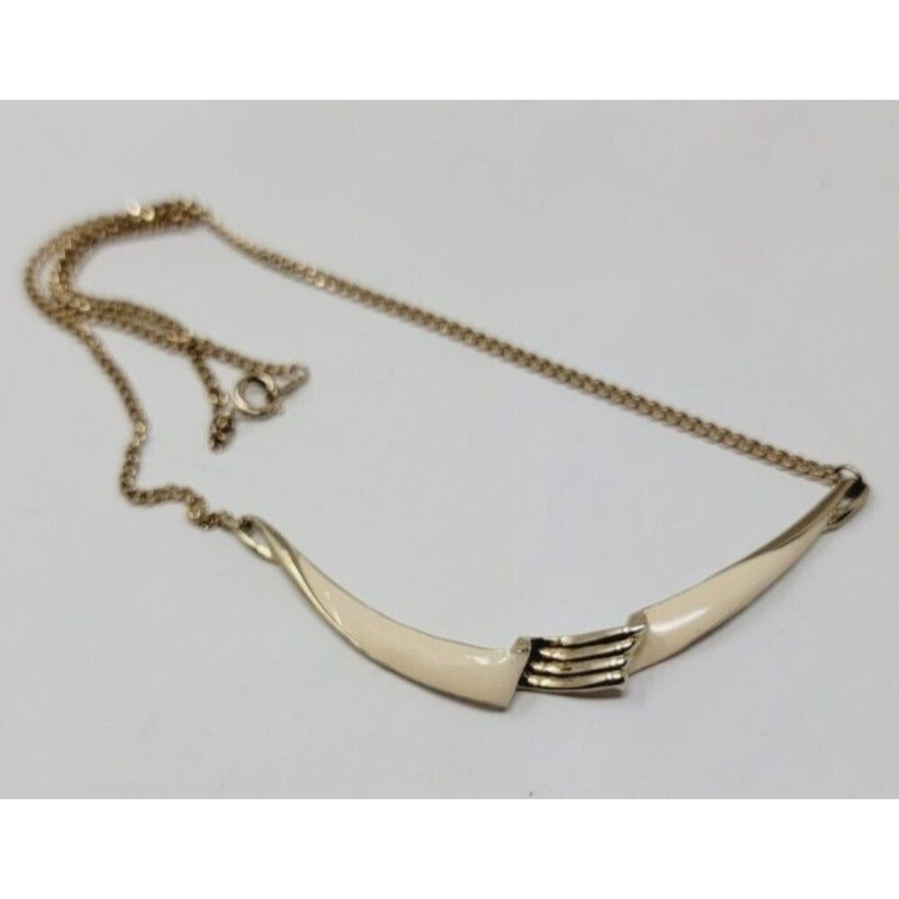 #10 Vintage Gold tone and White enamel Choker Necklace